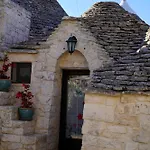 Trulli Pastore 住宿加早餐酒店 4*
