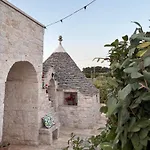 Frühstückspension Trulli Pastore 4*
