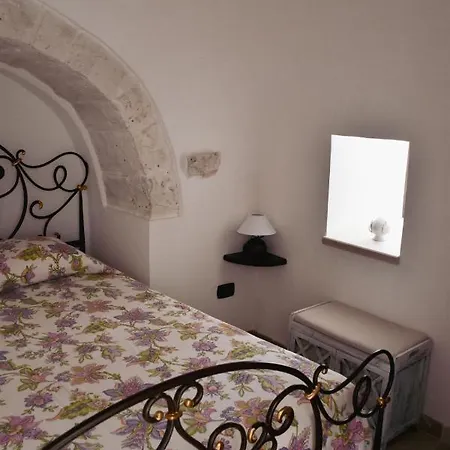 Trulli Pastore * Alberobello