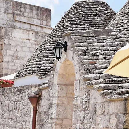 Trulli Pastore * Alberobello