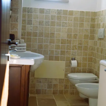 Trulli Pastore Bed and Breakfast Αλμπερομπέλο