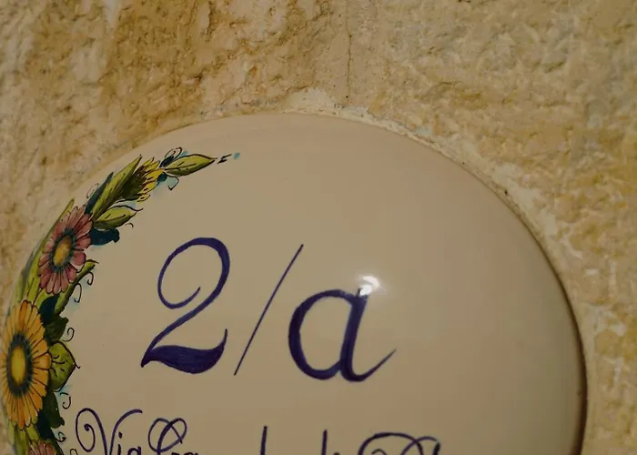 Trulli Pastore Bed & Breakfast 4*